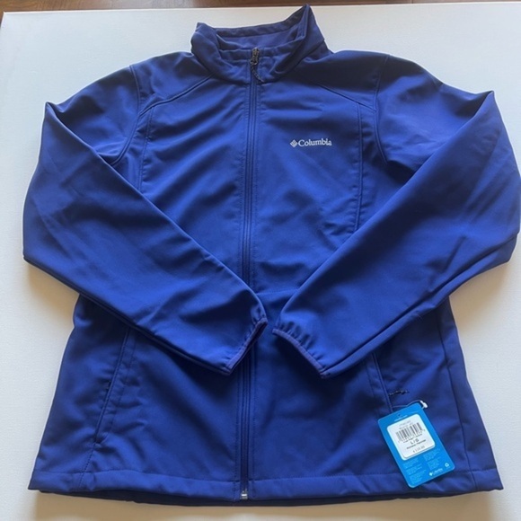 Columbia Jackets & Blazers - NWT Columbia Water- Resistant Softshell Women's Zip Up Jacket Size L (B4)